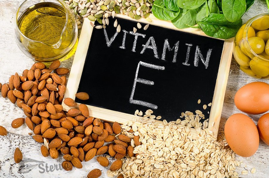Принимайте добавки с витамином Е, антиоксидантами, незаменимыми жирными кислотами. Все это укрепляет иммунитет